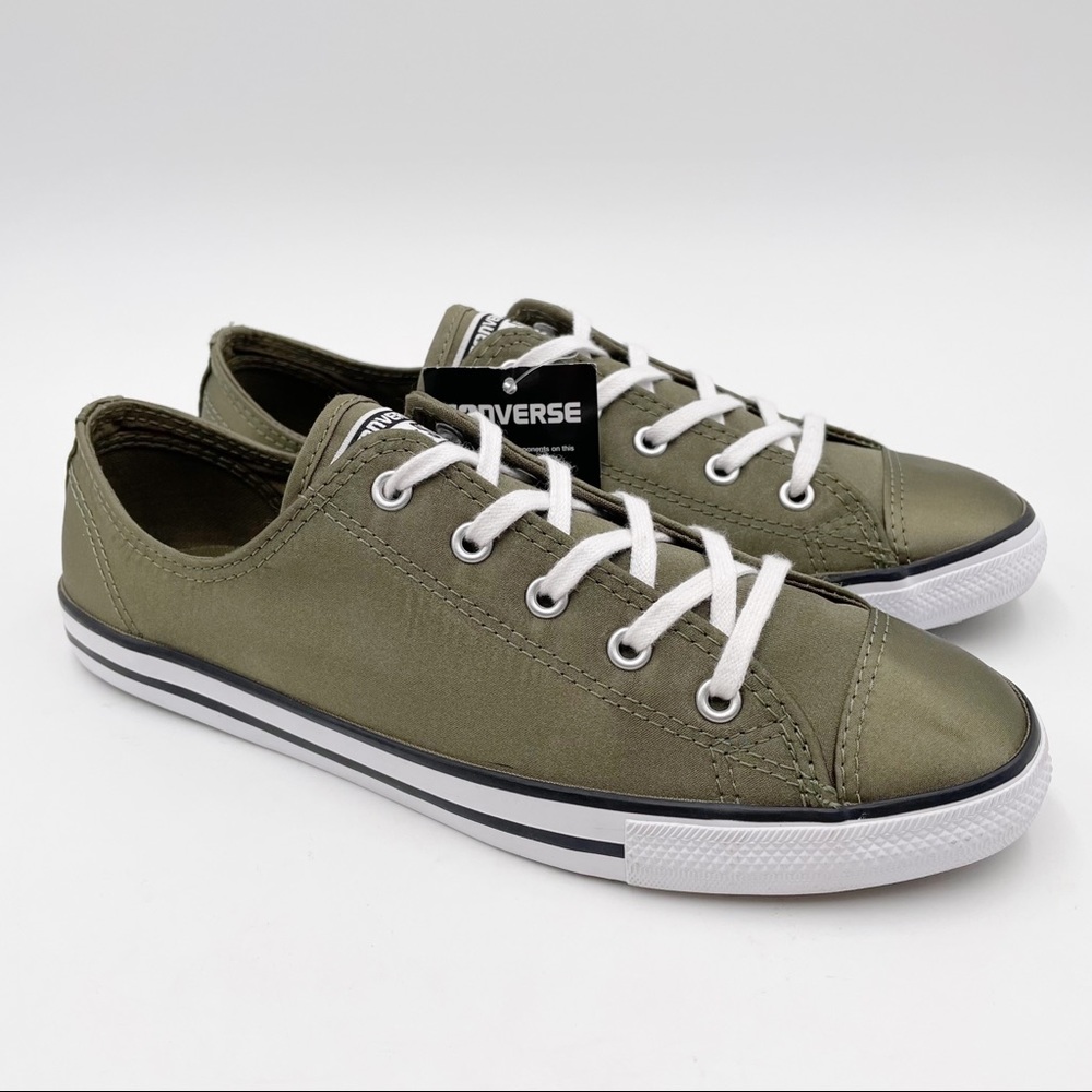 Converse Dainty OX Women's Shoes Medium Olive/White/Black 557976f
